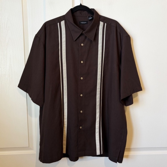 Van Heusen Brown Short Sleeve Guayabera Shirt Men’s XL - Picture 5 of 7